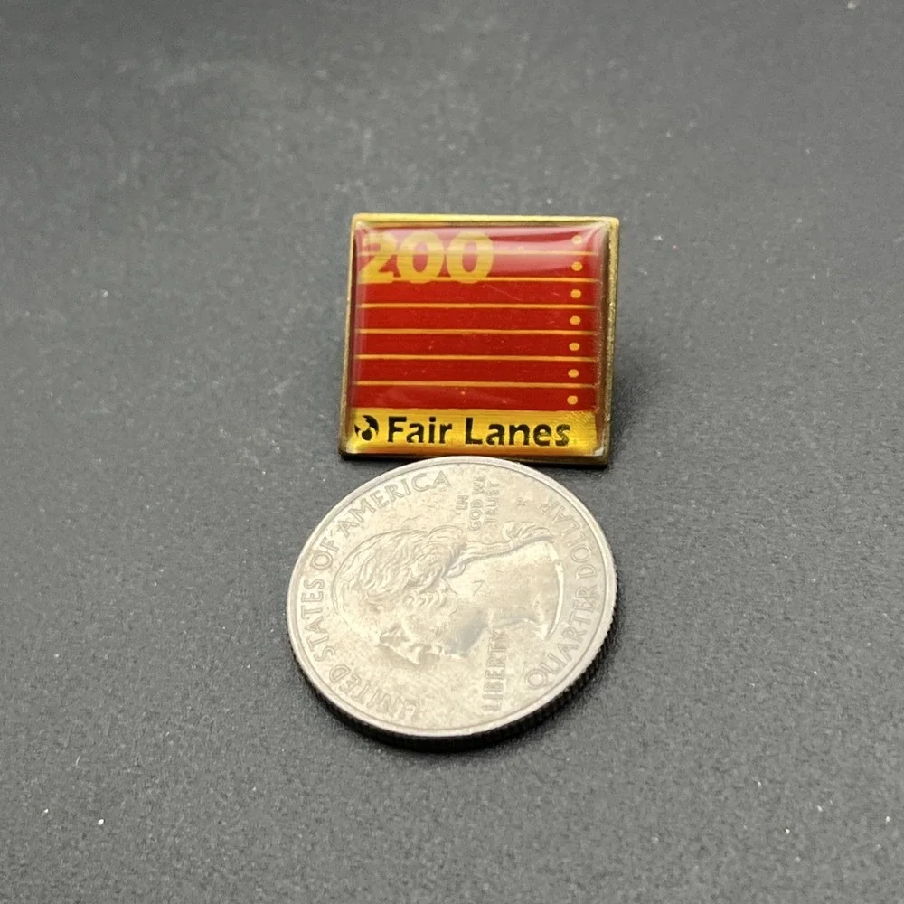 Fair Lanes 200‎ Award Bowling Bowl Lapel Hat Pin